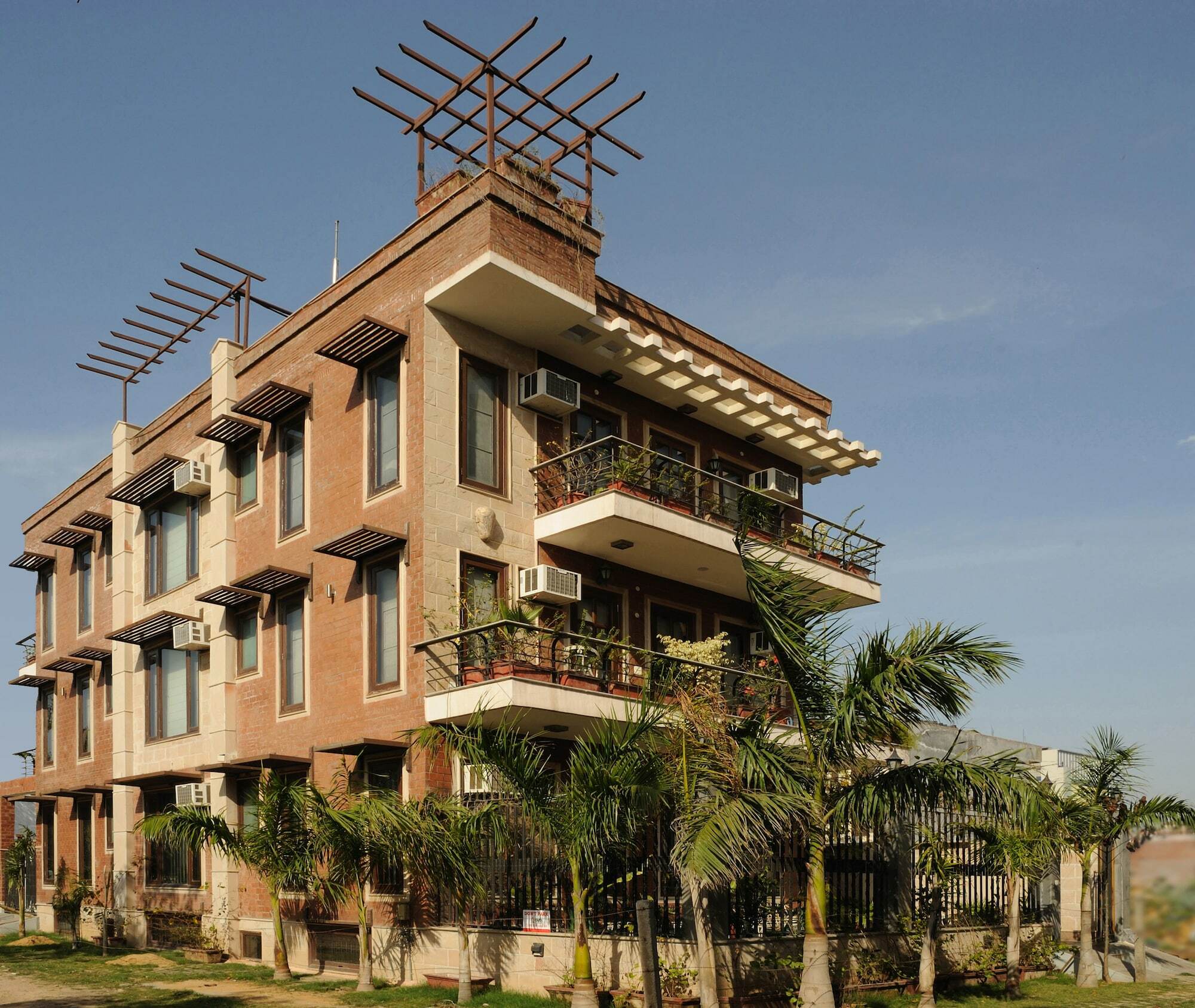 Redbrick Villa Badshahpur Exterior photo